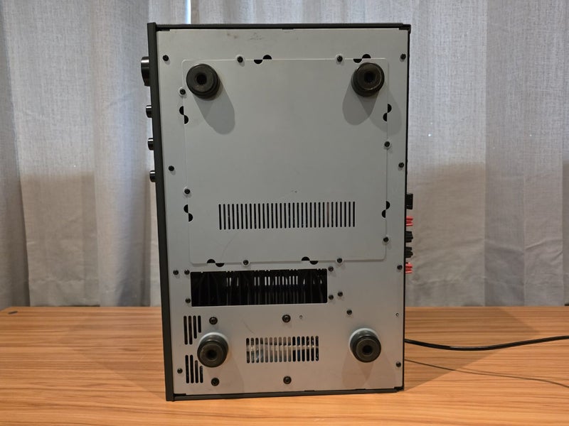 NAD C350 Stereo Amplifier Carousel 13