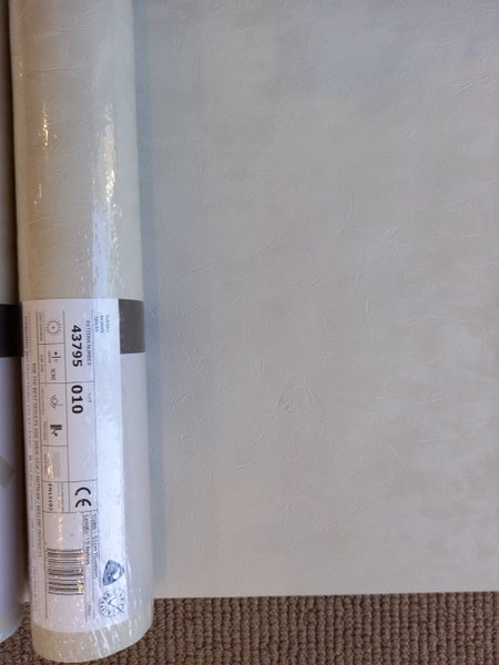 Wallpaper. Ridged Surface Texture - Grey/Beige. #43795 Lot 010. PTP. Carousel 4