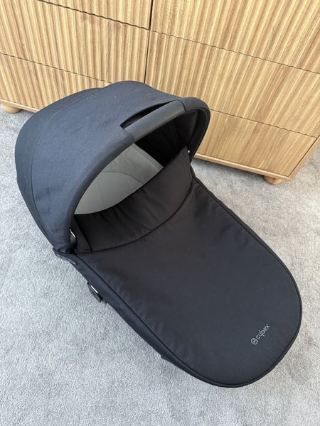 Cybex Gazelle S Carry Cot 2023 Carousel 2