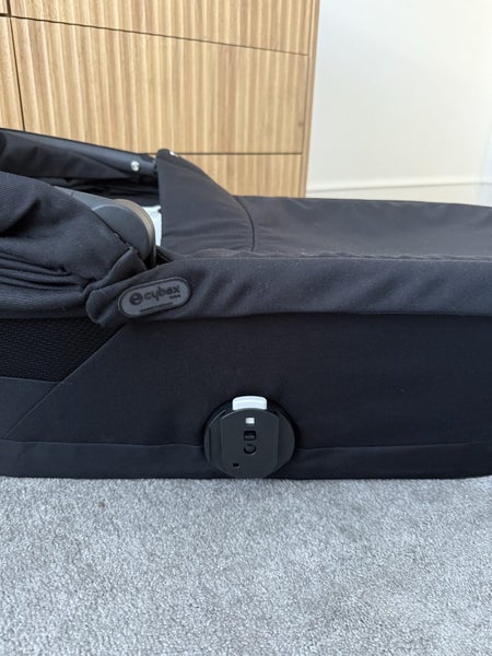 Cybex Gazelle S Carry Cot 2023 Carousel 7