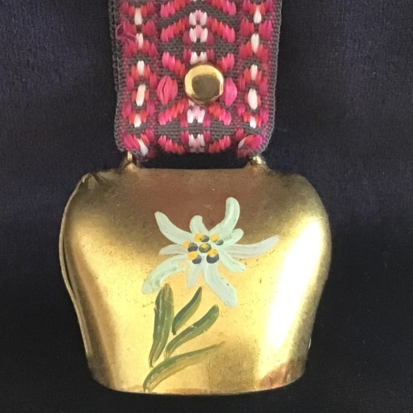Cow Bell Switzerland Carousel 1