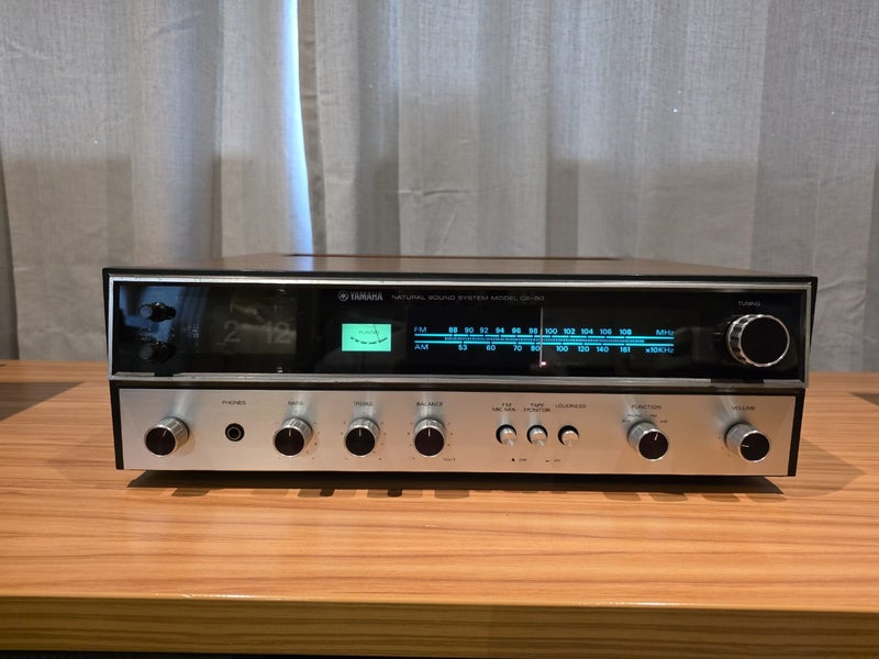 Yamaha CS-50R Receiver Carousel 1