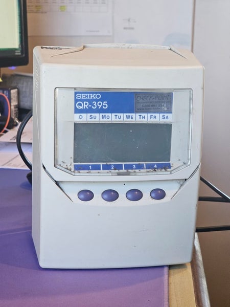 Time Clock Seiko QR-395 Carousel 1