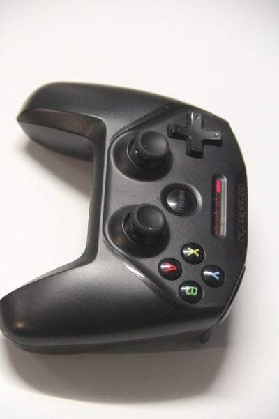 Nimbus Steel series Apple Gaming Controller Carousel 2
