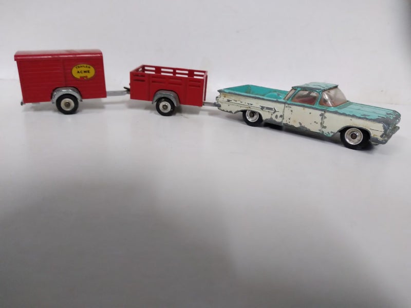 Dinky 449 Chev EL Camino with Trailers Carousel 1