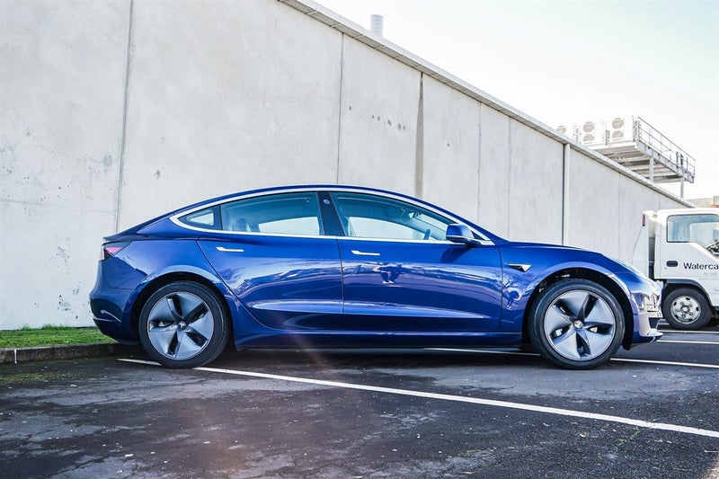 2020 Tesla Model 3 Standard Range Plus63612883000195113