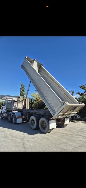 Adam & Currie 2axle asphalt tipulator63612883030529111