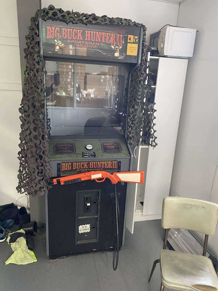 Big buck hunter Carousel 1