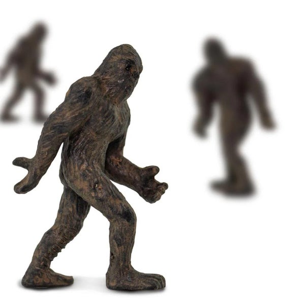 Safari Ltd Good Luck Mini Bigfoot Carousel 2