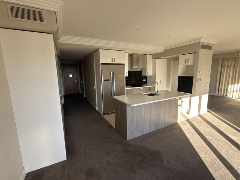 Beautiful Kitchen for sale Carousel 18