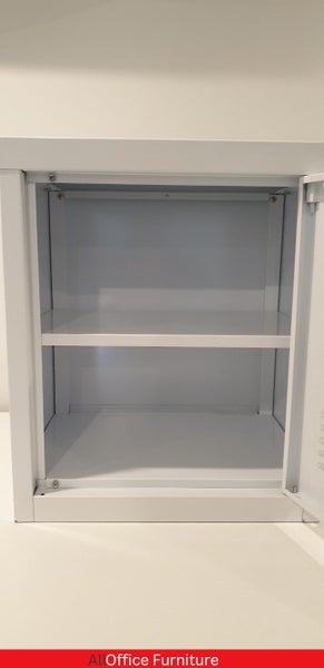Small storage cupboard Carousel 2