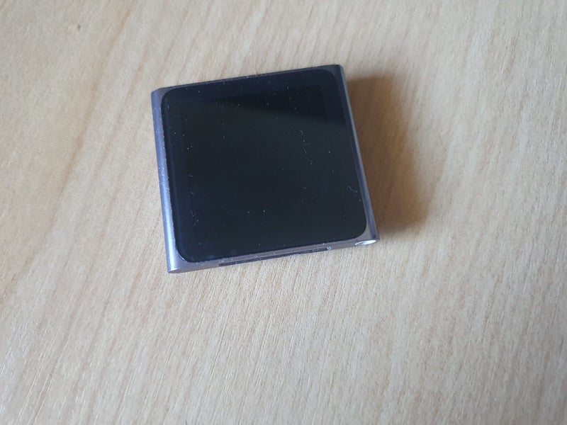 iPod Nano 6th Gen 16gb Carousel 2