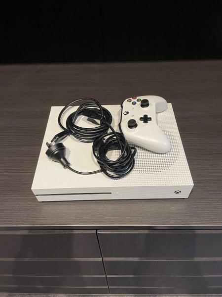 Xbox one s 1TB Carousel 1