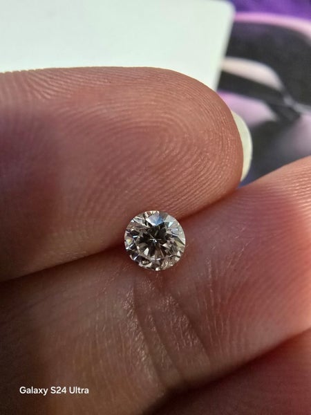 .05 I-I2 Diamond Carousel 1