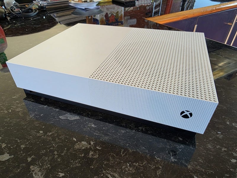 Xbox one s Carousel 1
