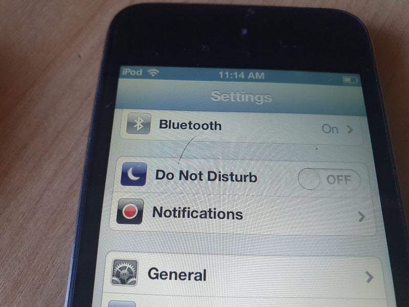 iPod Touch 4th Gen 32gb Carousel 2
