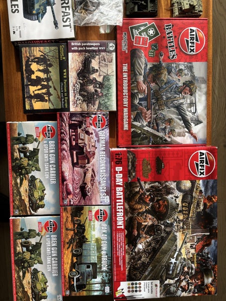 1:72 Airfix and Armourfast kits, tanks, infantry, buildings, and sets Carousel 2