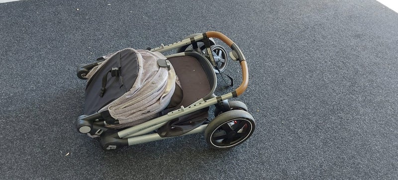 Maxi cosi baby pram Carousel 3