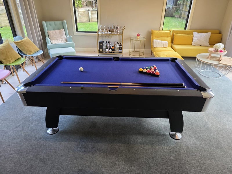 7ft Pool Table63615123186691111