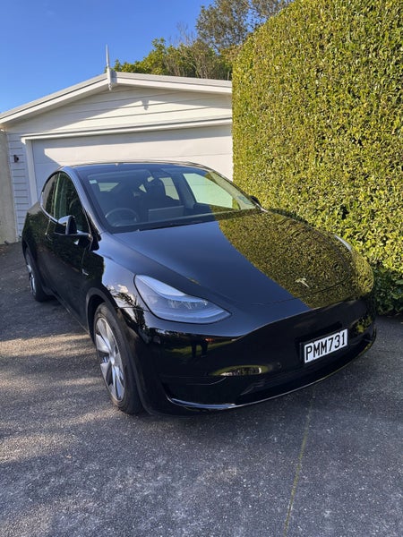 2022 Tesla Model Y Rear Wheel Drive63612884018049112