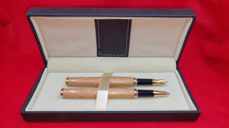 Silky Oak Pen Set Carousel 2