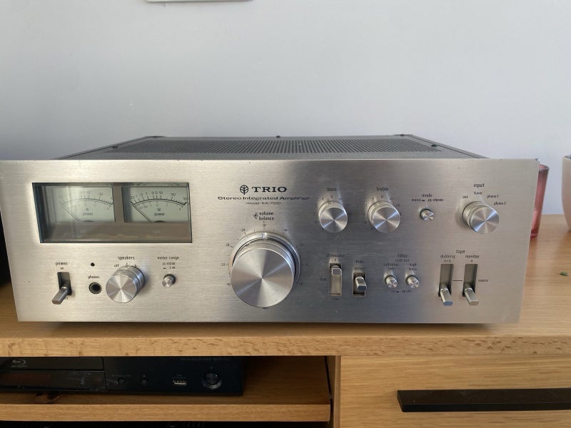 Trio KA-7500 Amplifier “needs repair” Carousel 1