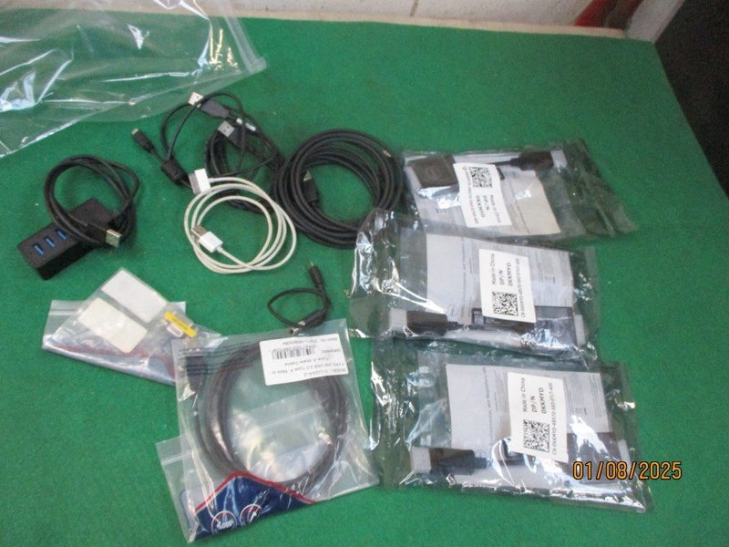 COMPUTER ACCESSORIES $2-RES Carousel 1