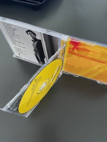 Kiwi CD's Carousel 6