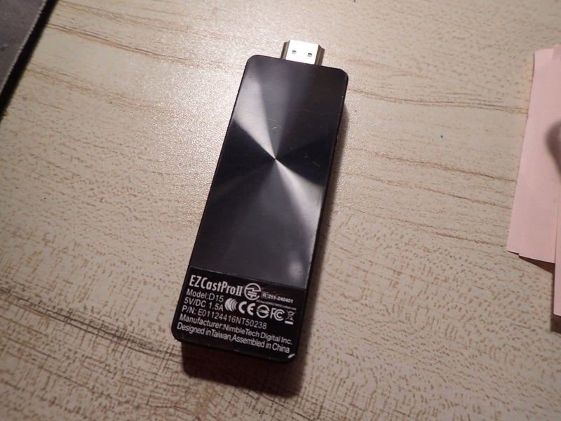 (DL) EZCast PRO II 5G Wireless WiFi display dongle receiver 4K Carousel 1