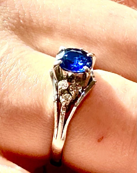 Platinum Sapphire Diamonds 1.08cts. Ring VALUED $4600 Carousel 2