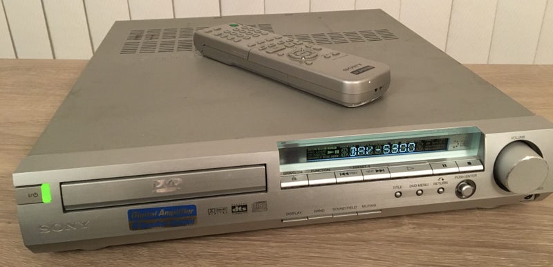 Sony HCD-S300 Home Theatre Amp + DVD player Carousel 1
