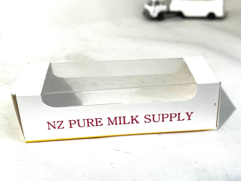 Fun Ho! Milk Tanker Window Display Box. Carousel 2