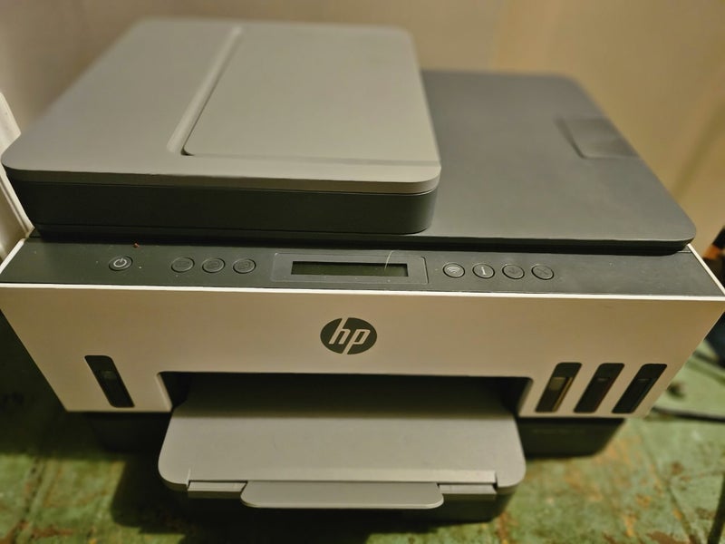 New Hewlett Packard smart tank 7305 scanner and printer - RRP $500 Carousel 1