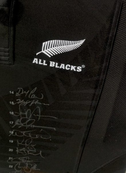 Richie McCaw Dan Carter Ma'a Nonu Graham Henry Steve Hansen, many other legends63815452389505113