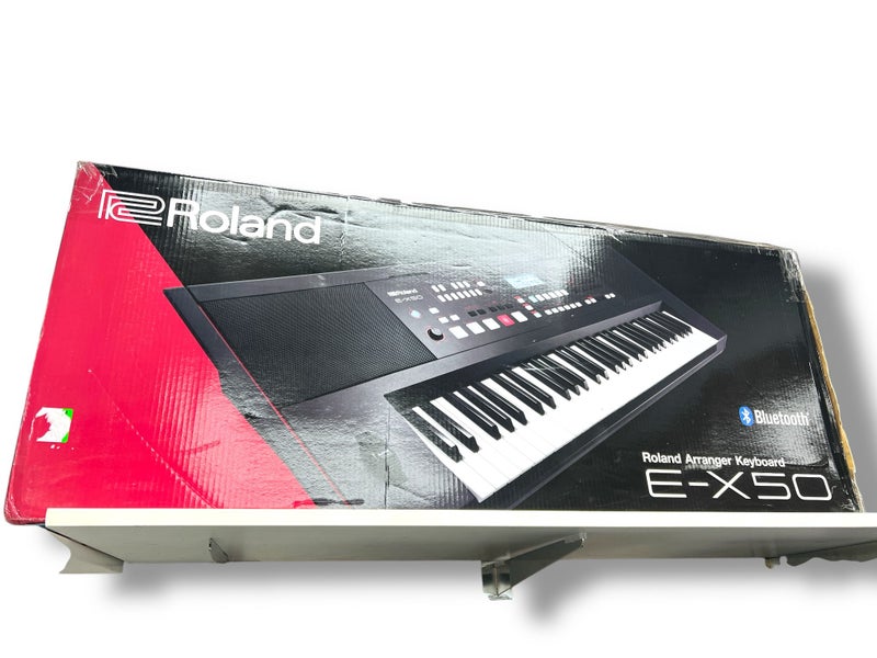 ROLAND KEYBOARD E-X50 61 NOTE Carousel 1
