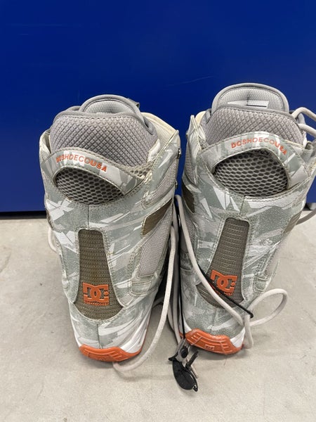 Deuchusar US10 Snowboarding boots63615753127170111