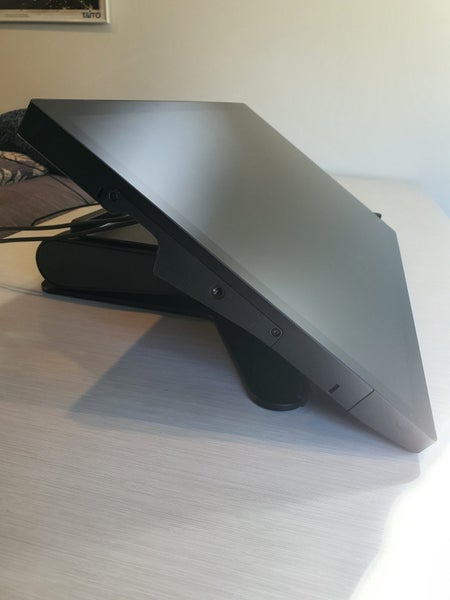 Wacom Cintiq Pro 27 Touch Carousel 1