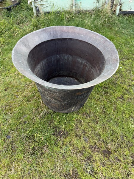 Copper Planter/Wood Bin or Boiler Carousel 2