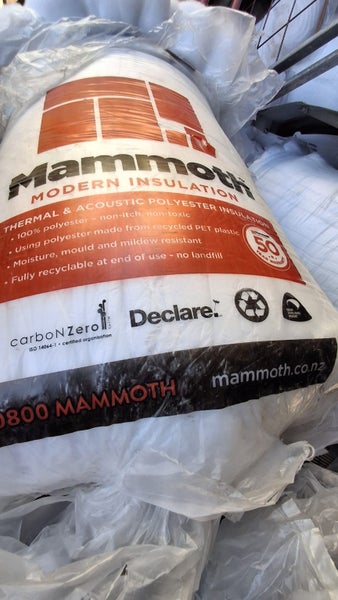 Mammoth Modern Insulation 870mm R4.0 Ceiling Blanket Insulation Carousel 3