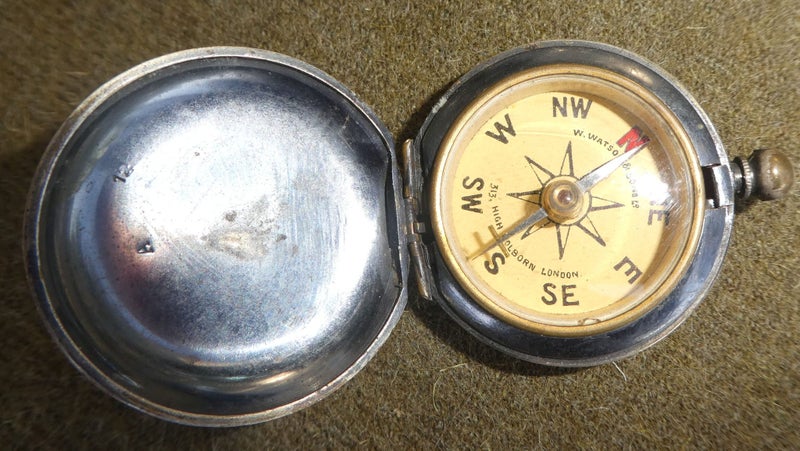 WW1 NZEF SOLDIERS COMPASS-BELONGED TO AN OFFICER. Carousel 1