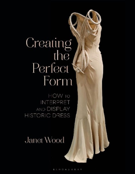 Creating the Perfect Form by Ms Janet Wood - Hardcover Carousel 1