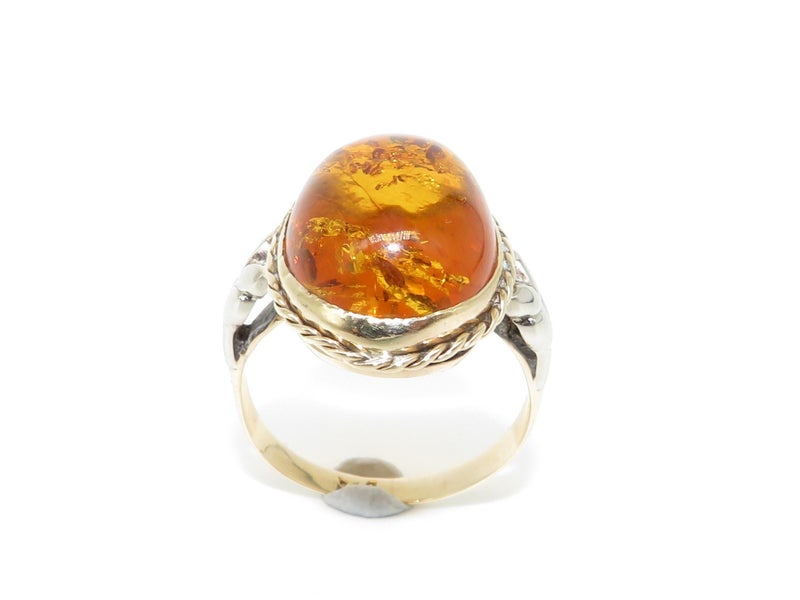 Imperial 9ct Yellow Gold Ring set with 3.35ct Amber Carousel 2