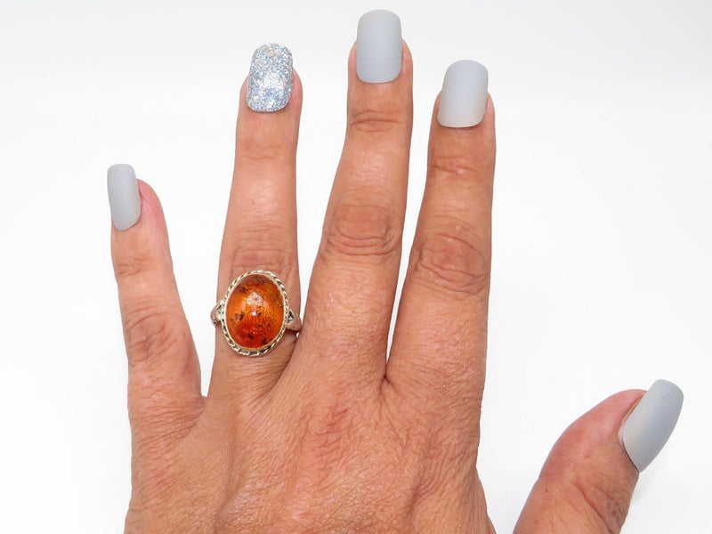 Imperial 9ct Yellow Gold Ring set with 3.35ct Amber Carousel 5