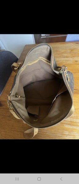 Louis VuittonPalermo leather handbag63616507275777112