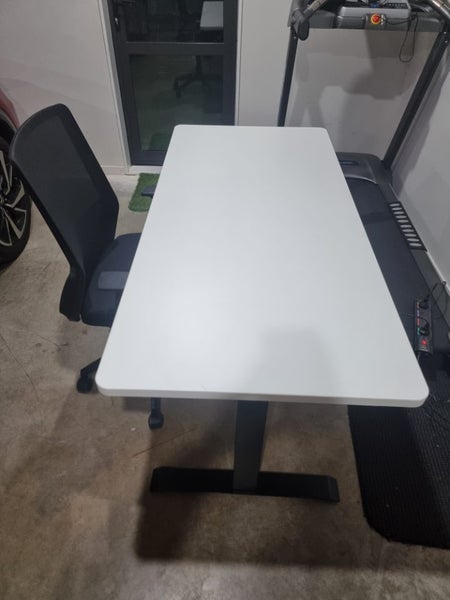 Ergo Workspace Bundle Carousel 1