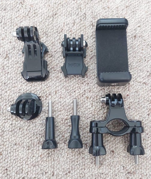 Gopro Hero 10 + Accessories Carousel 2