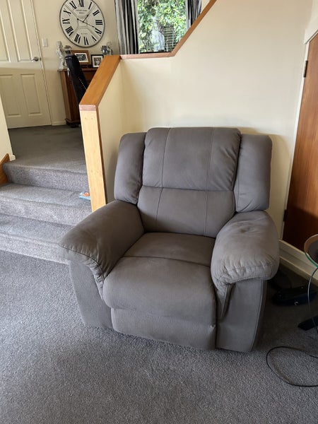 Grey fabric lounge lounge suite 3seater and 2 recliners636152620308491120