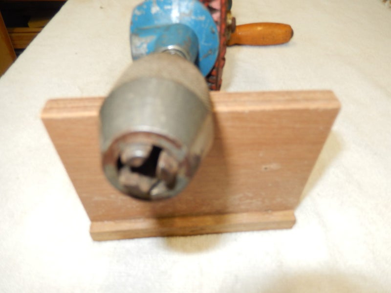 FLEETWAY CLIPPER HAND DRILL Carousel 4