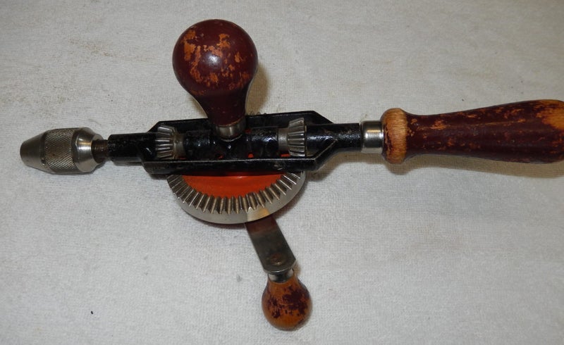 STANLEY HAND DRILL Carousel 2
