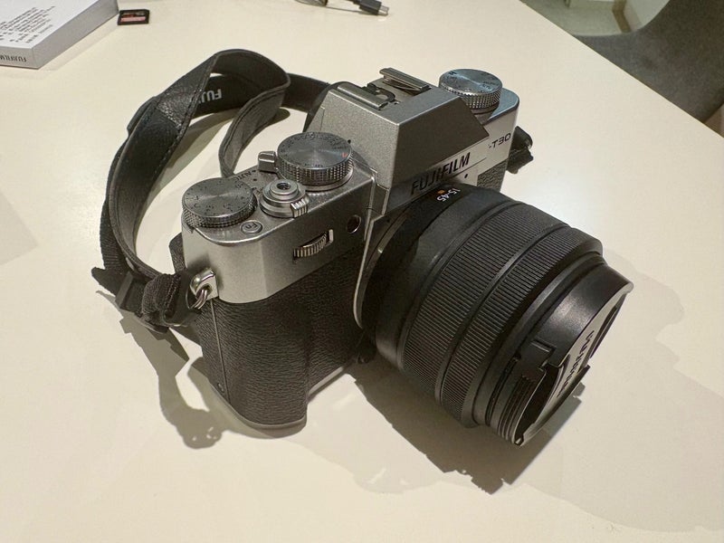 FUJIFILM X-T30 II Mirrorless Camera (Silver) With Box - Second-hand63616188418818111